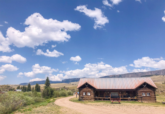 Creede_Cabin12_02