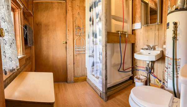Creede_Cabin12_09