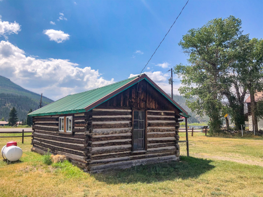 Creede_Cabin1_03